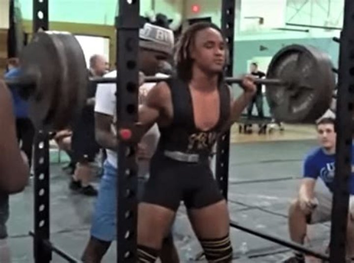 How Much Weight Can Jalen Hurts Squat?