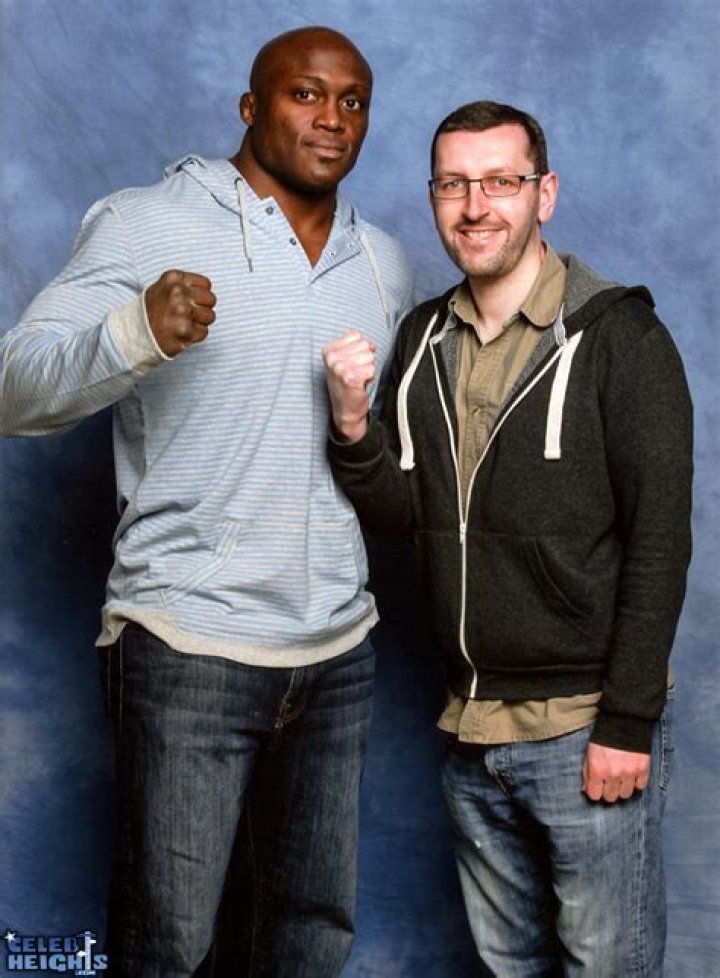 How tall is Bobby Lashley ·